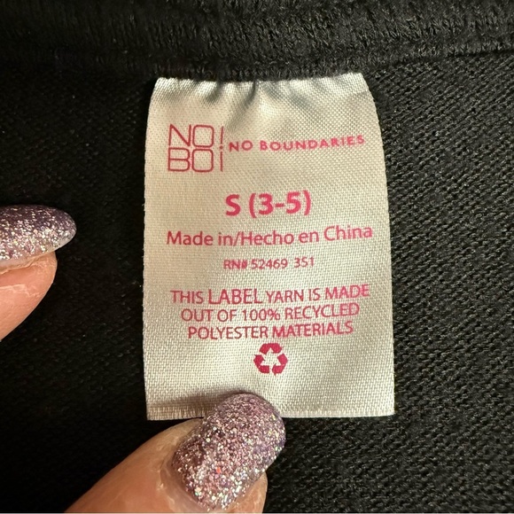 No Boundaries size small 3/5 Black Long Sleeve lightweight sweater large  cuffs - Picture 4 of 6